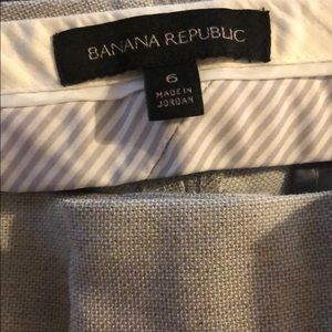 Banana Republic Gray Avery pants. Size 6